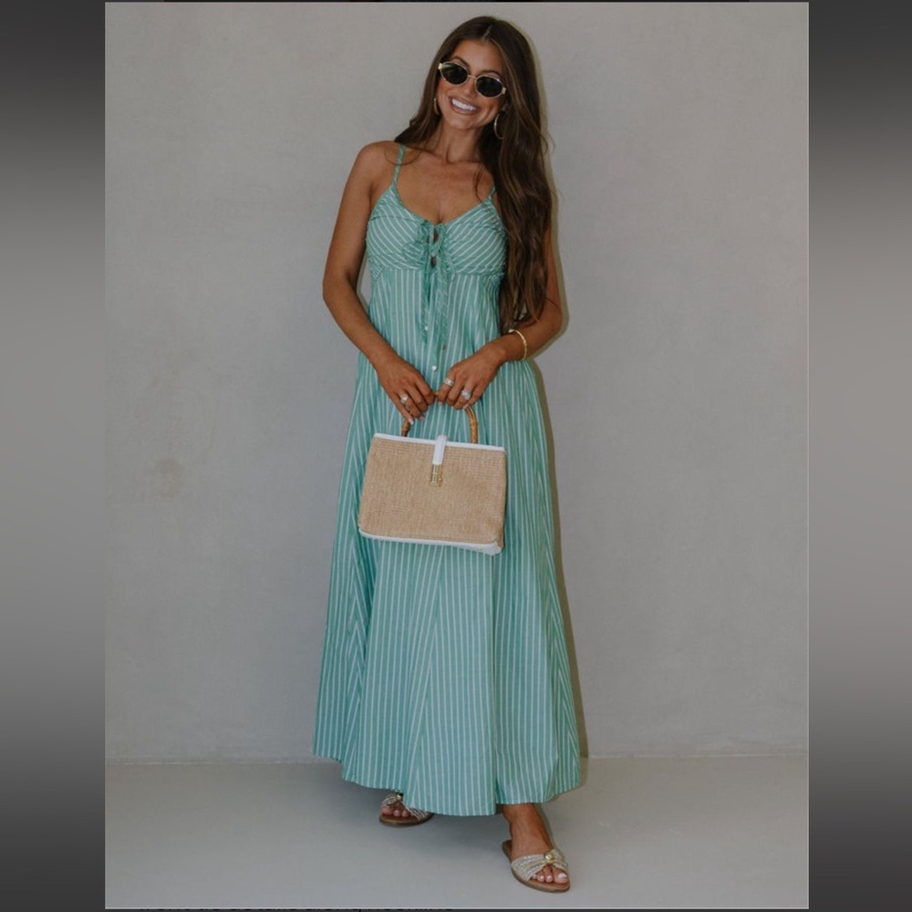 Chic Mint Striped Maxi Dress